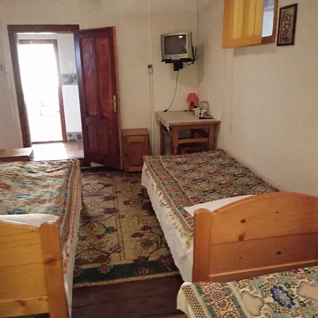Pensiunea Irina 1 Si 2 2*
