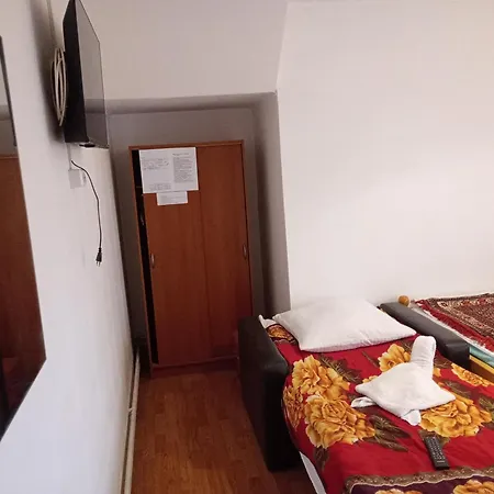 Maison d'hôtes Pensiunea Irina 1 Si 2 Zărneşti