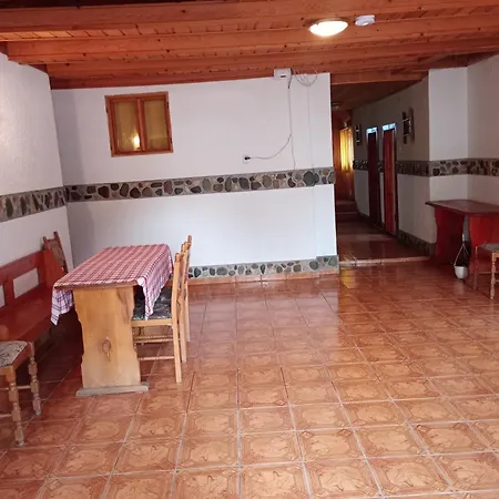 Pensiunea Irina 1 Si 2 Maison d'hôtes